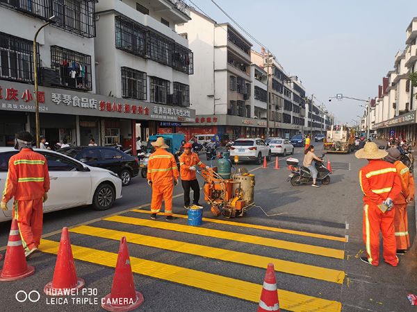 熱熔車位劃線在劃線過(guò)程中存在著什么樣的細(xì)節(jié)